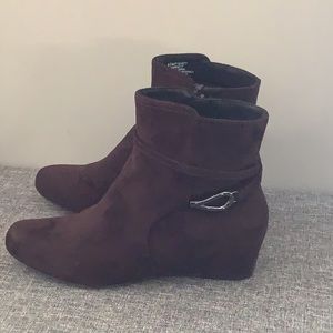 Impo chocolate brown wedge booties “Garnett” SZ 8.5